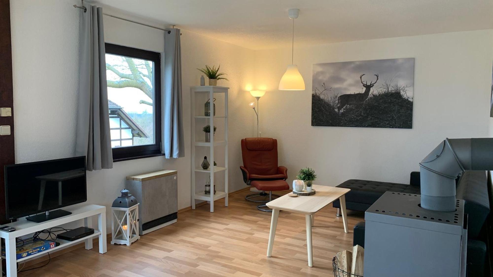 Ferienwohnung Mimo direkt am Waldrand Frankenau Exterior foto